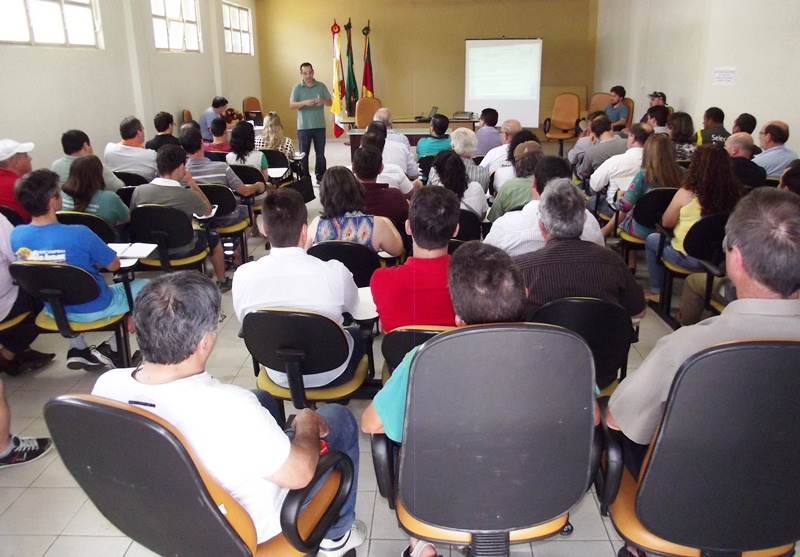 SIM: reunião abrangeu a necessidade de regularização de estabelecimentos